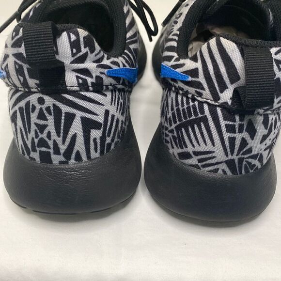 NIKE ROSHE ONE RUNNING SNEAKERS - Picture 5 of 7